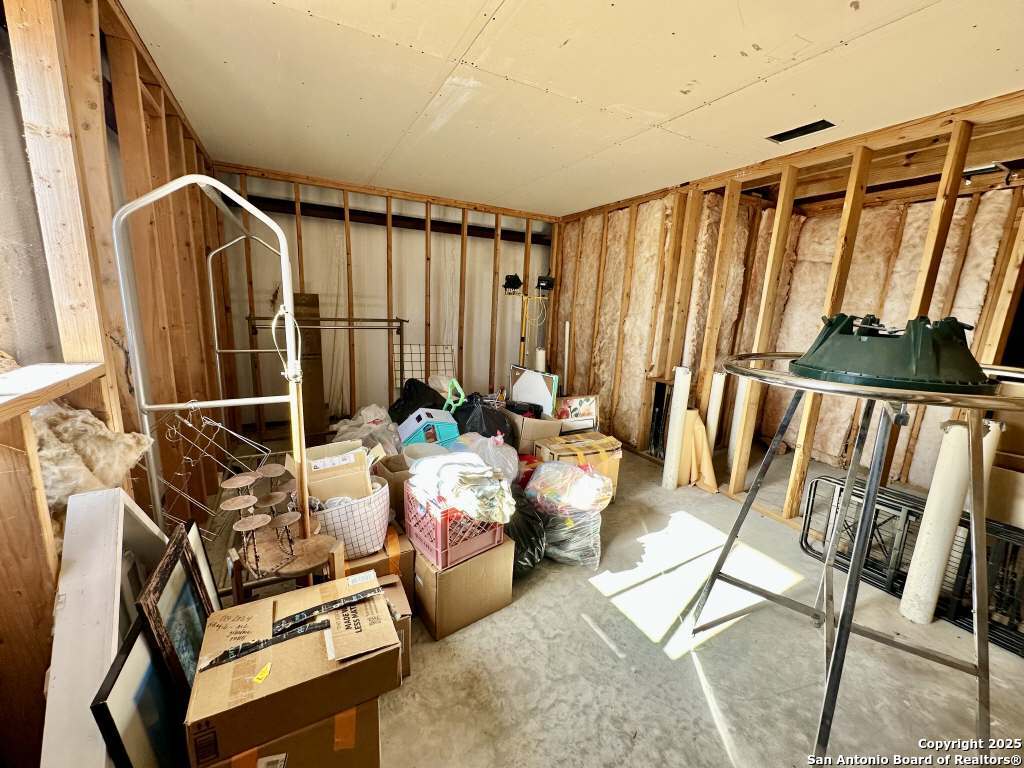 2903 Highway 90 Hondo TX 78861