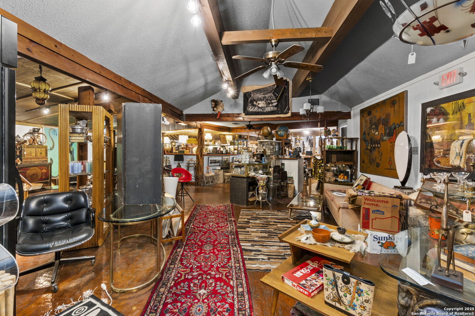 1725 S Us Highway 281 Blanco TX 78606