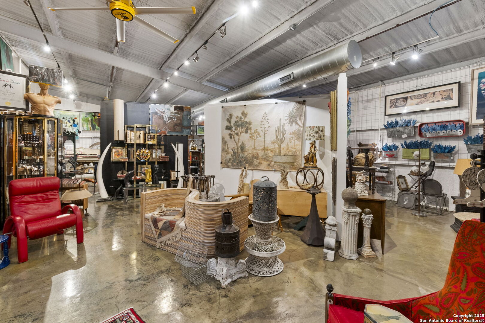 1725 S Us Highway 281 Blanco TX 78606