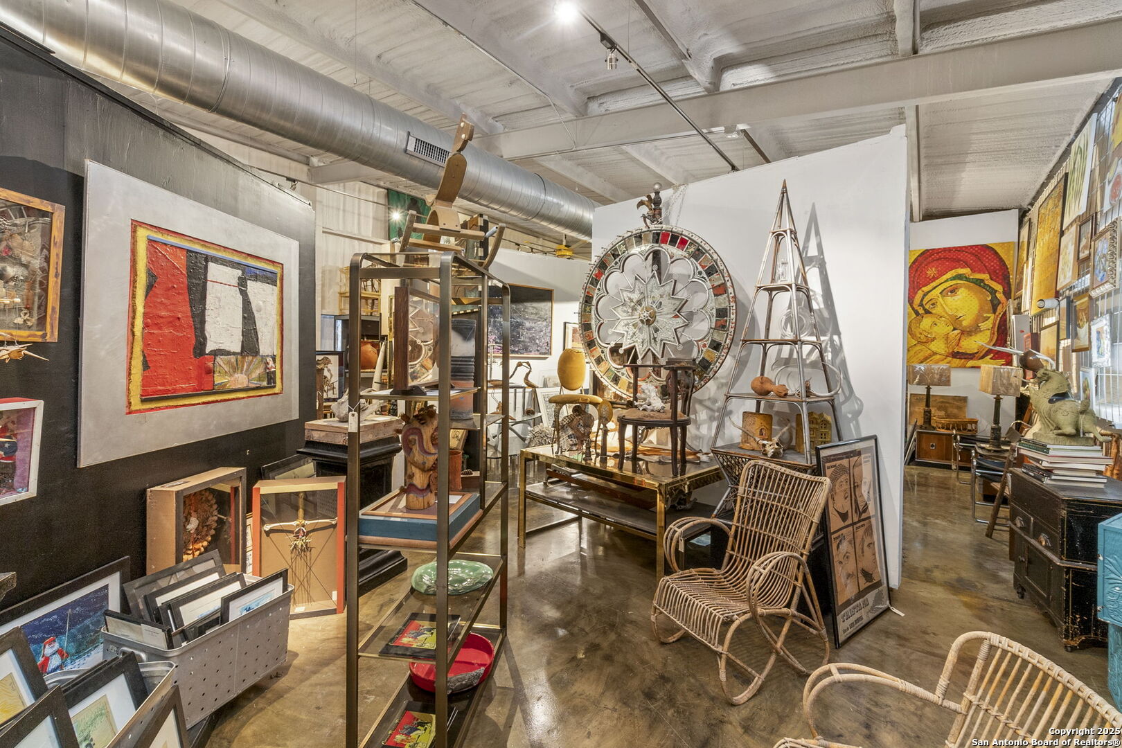 1725 S Us Highway 281 Blanco TX 78606