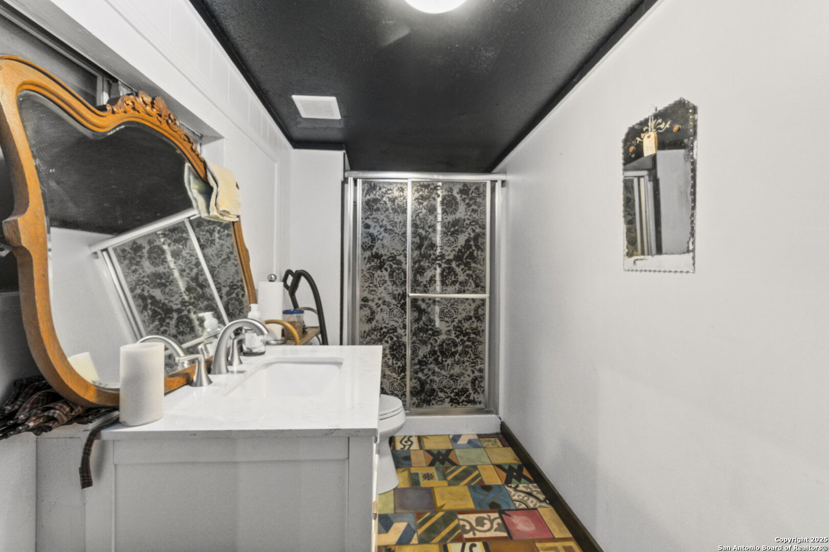 1725 S Us Highway 281 Blanco TX 78606