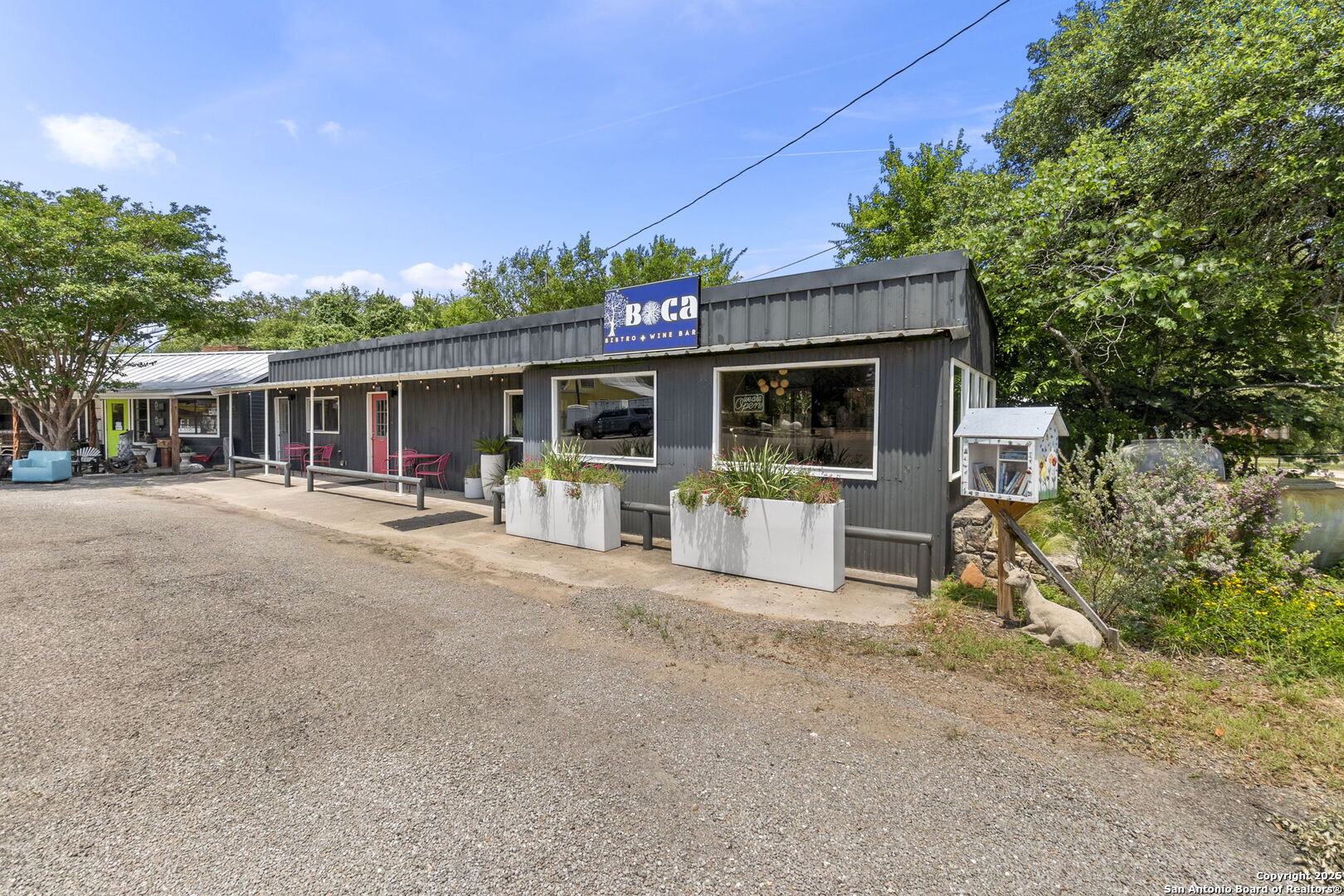 1725 S Us Highway 281 Blanco TX 78606