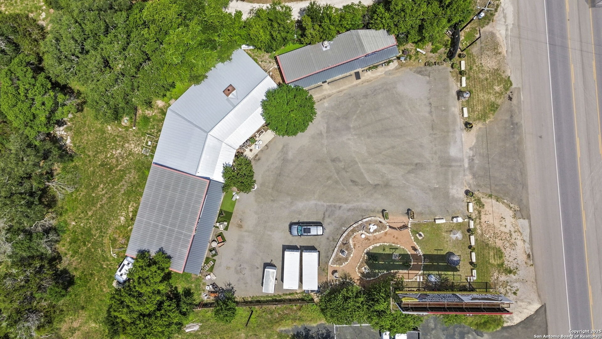 1725 S Us Highway 281 Blanco TX 78606