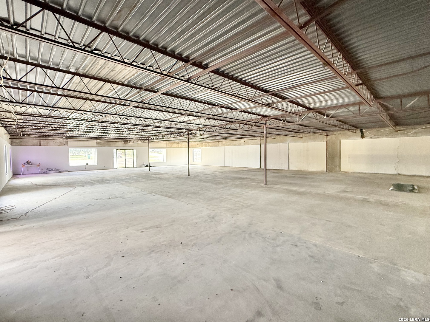 1701 E State Highway 97 Jourdanton TX 78026