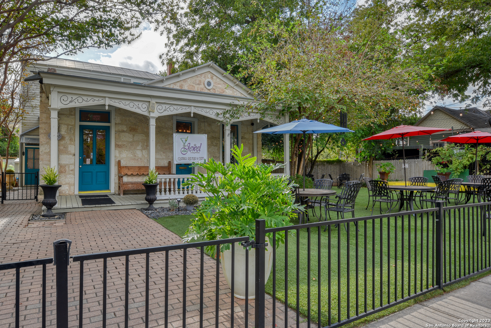 1102 S Alamo Street San Antonio TX 78210