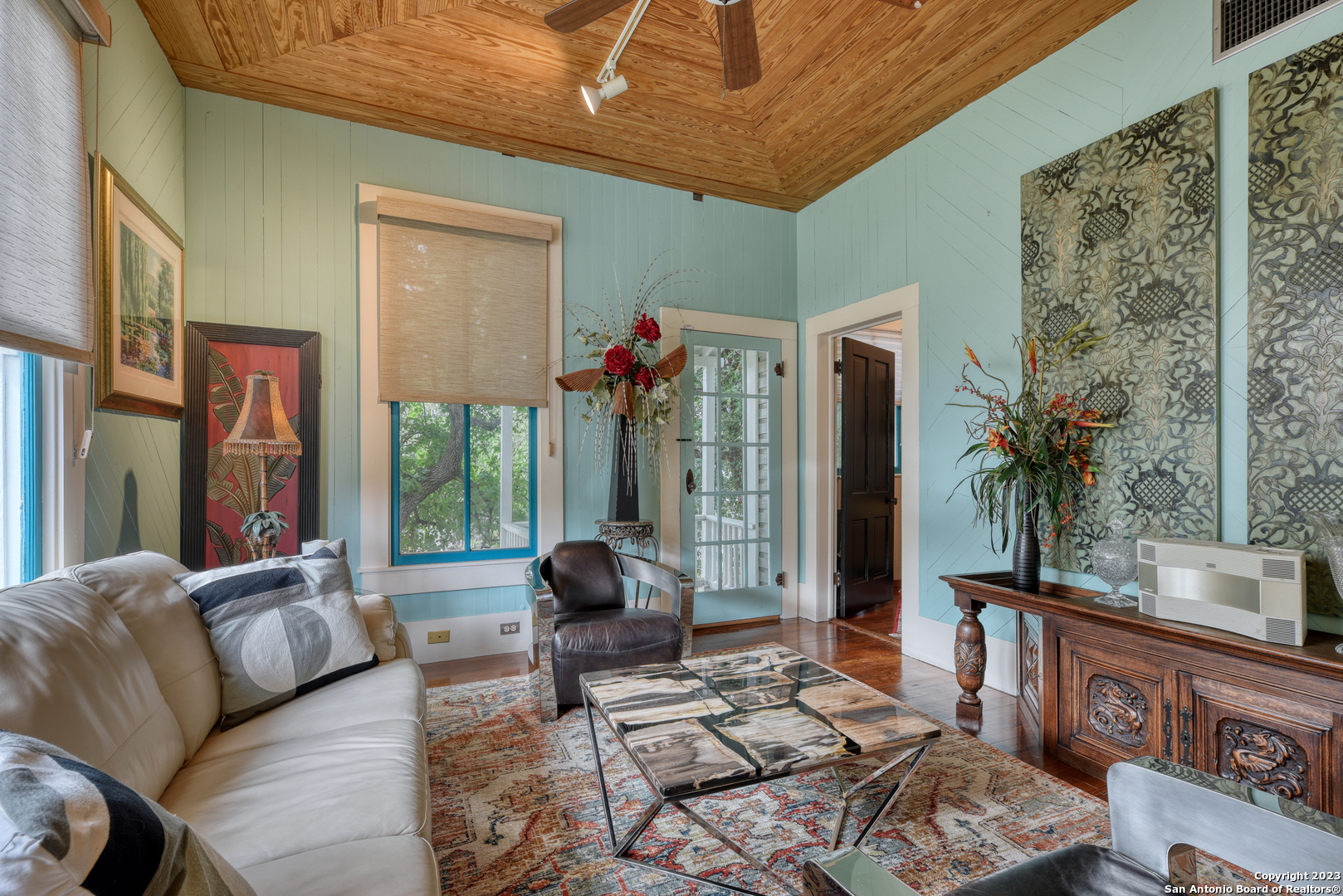 1102 S Alamo Street San Antonio TX 78210