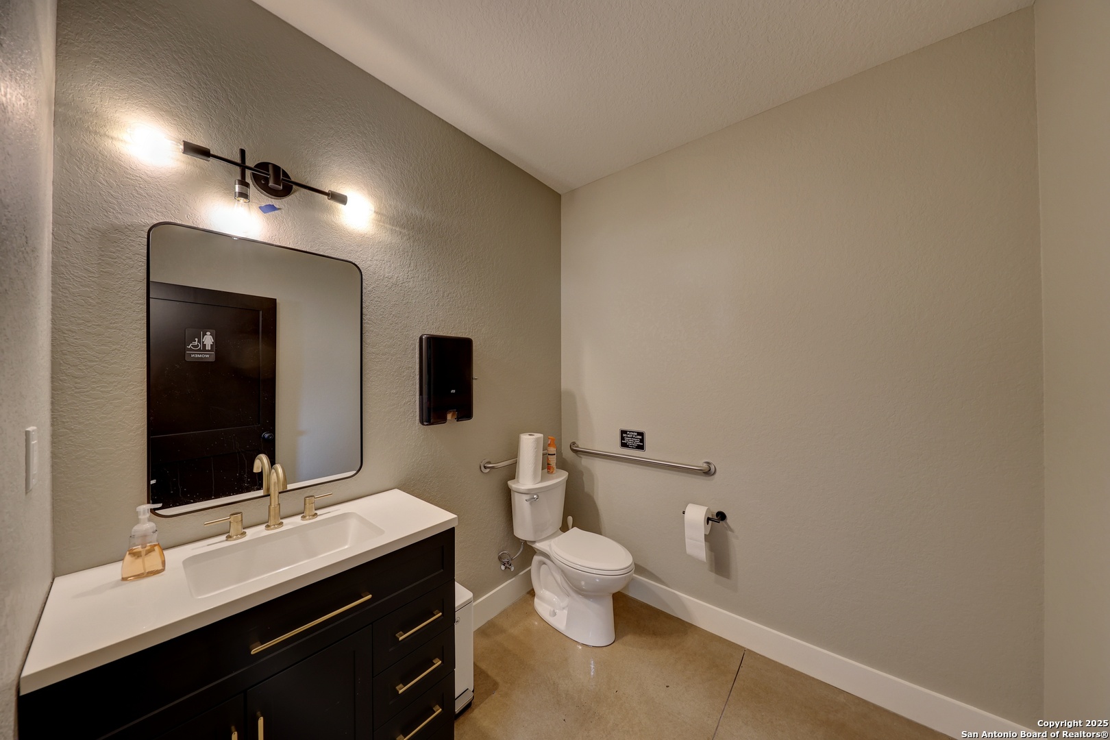 262 Kings Ranch Road Bandera TX 78003