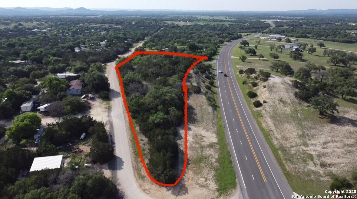 6964 State Highway 173 N Bandera TX 78003