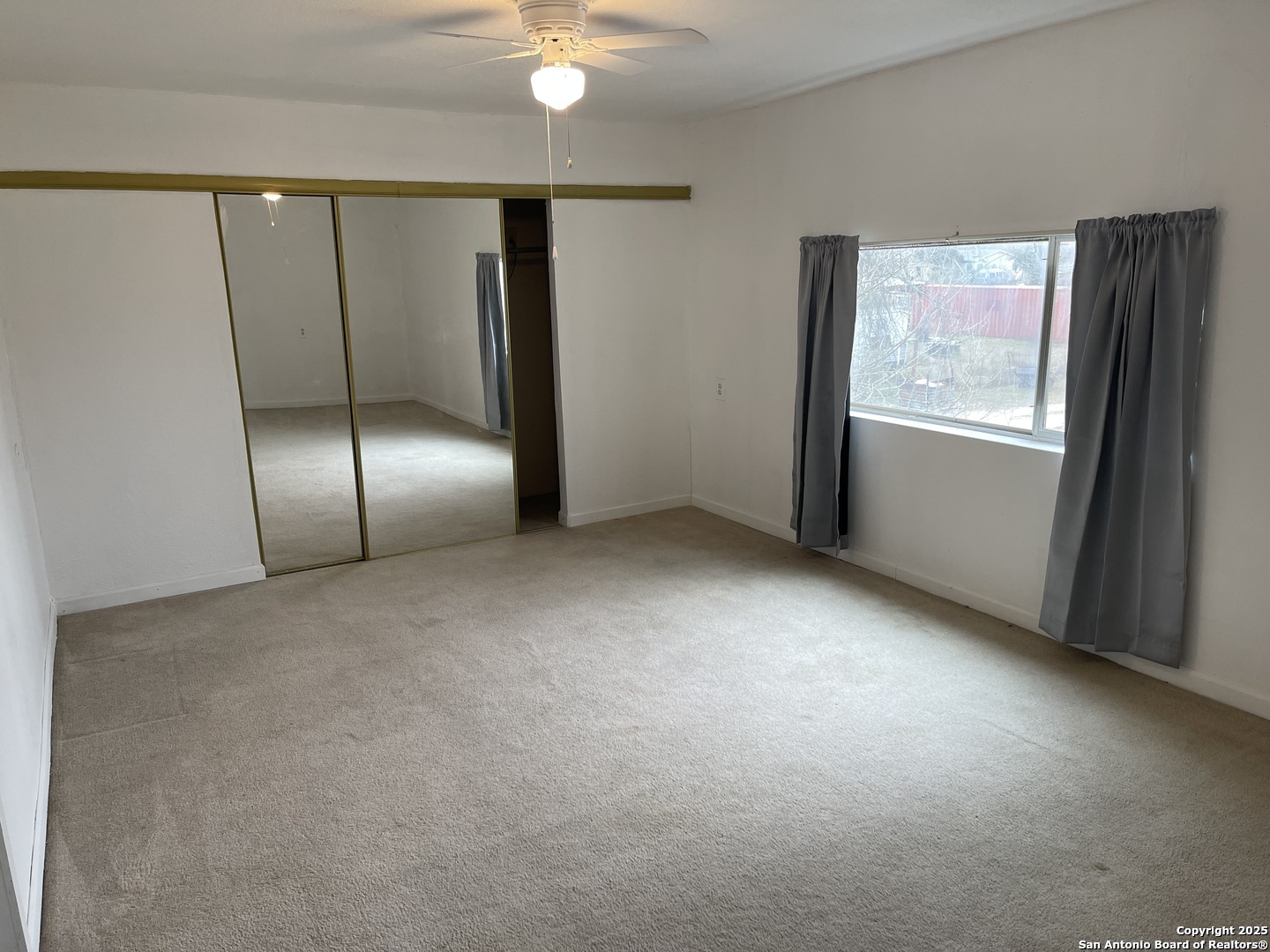 483 Sassman Road Marion TX 78124