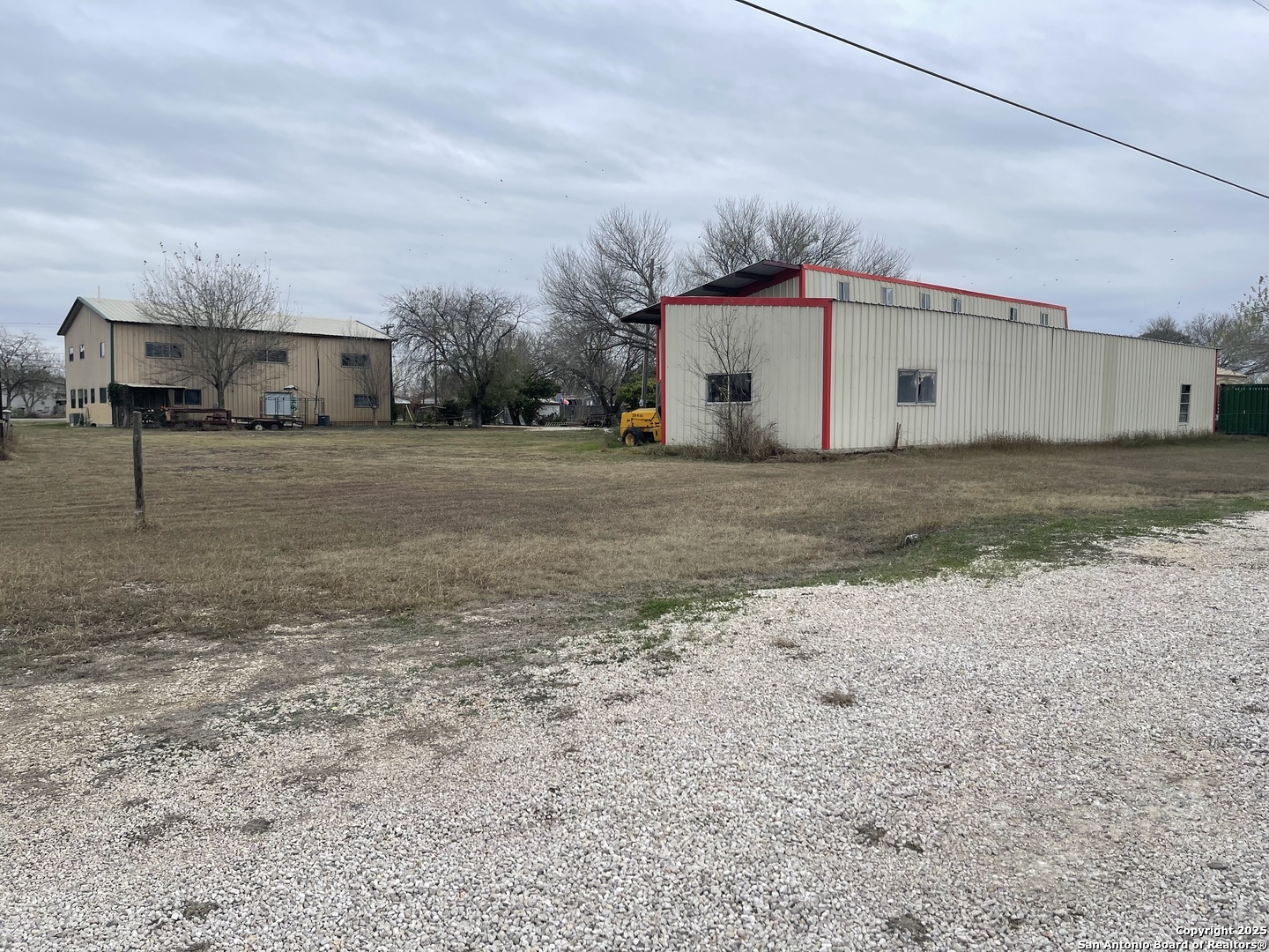 483 Sassman Road Marion TX 78124