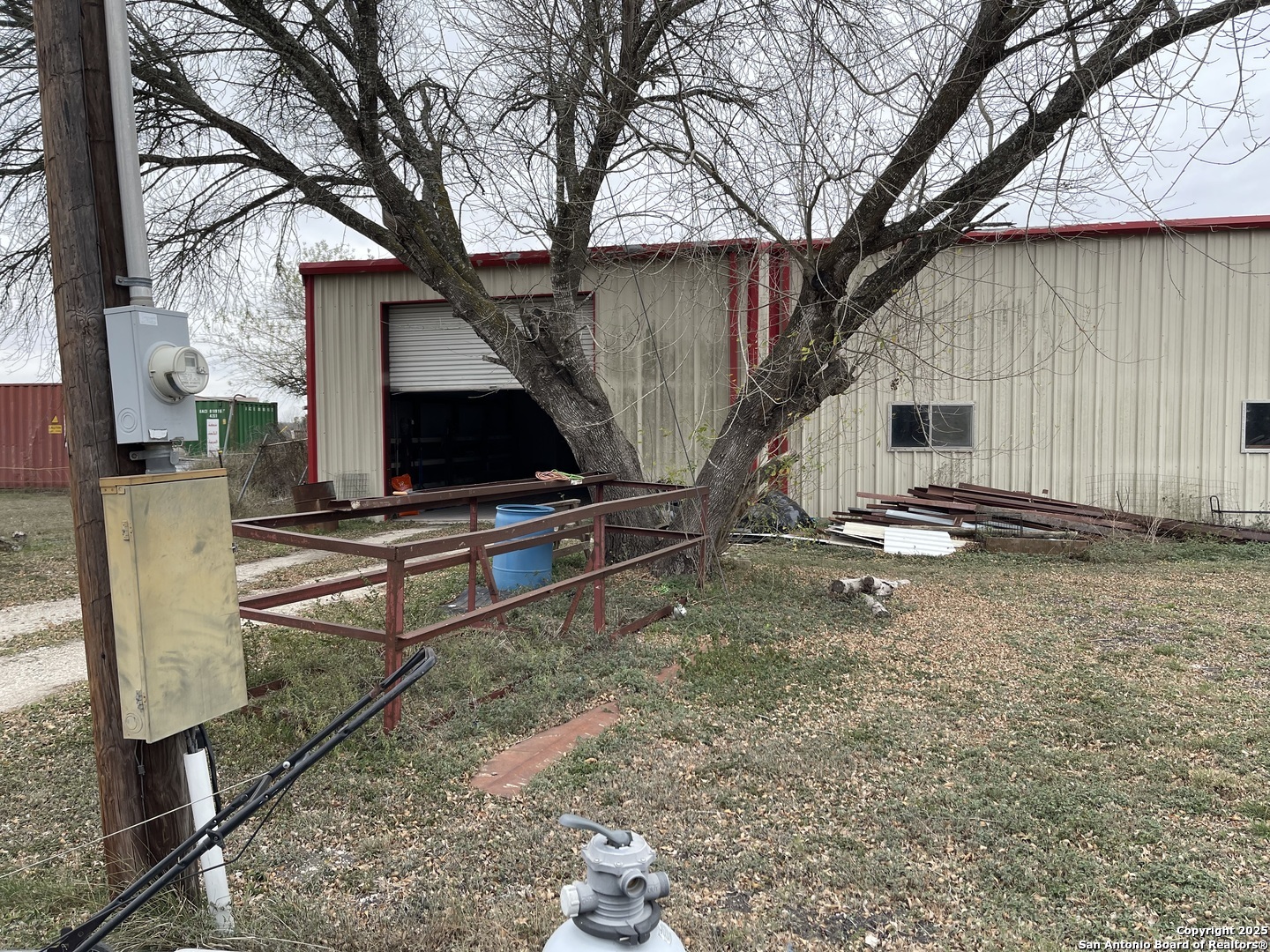 483 Sassman Road Marion TX 78124