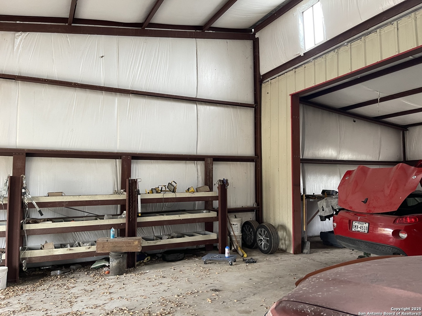 483 Sassman Road Marion TX 78124