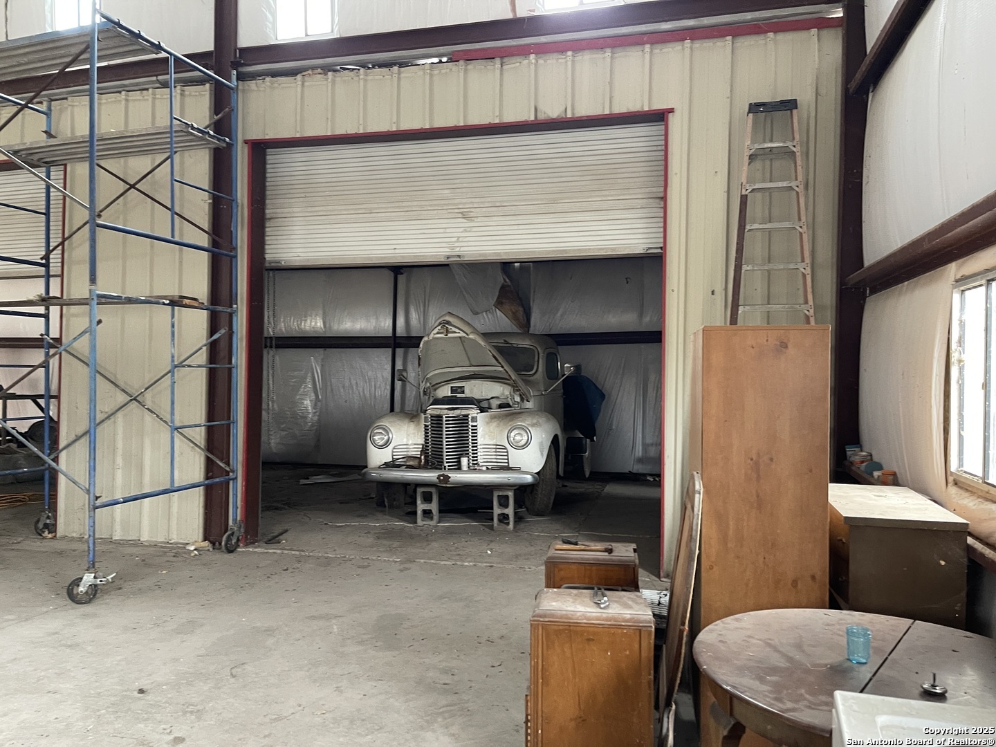 483 Sassman Road Marion TX 78124