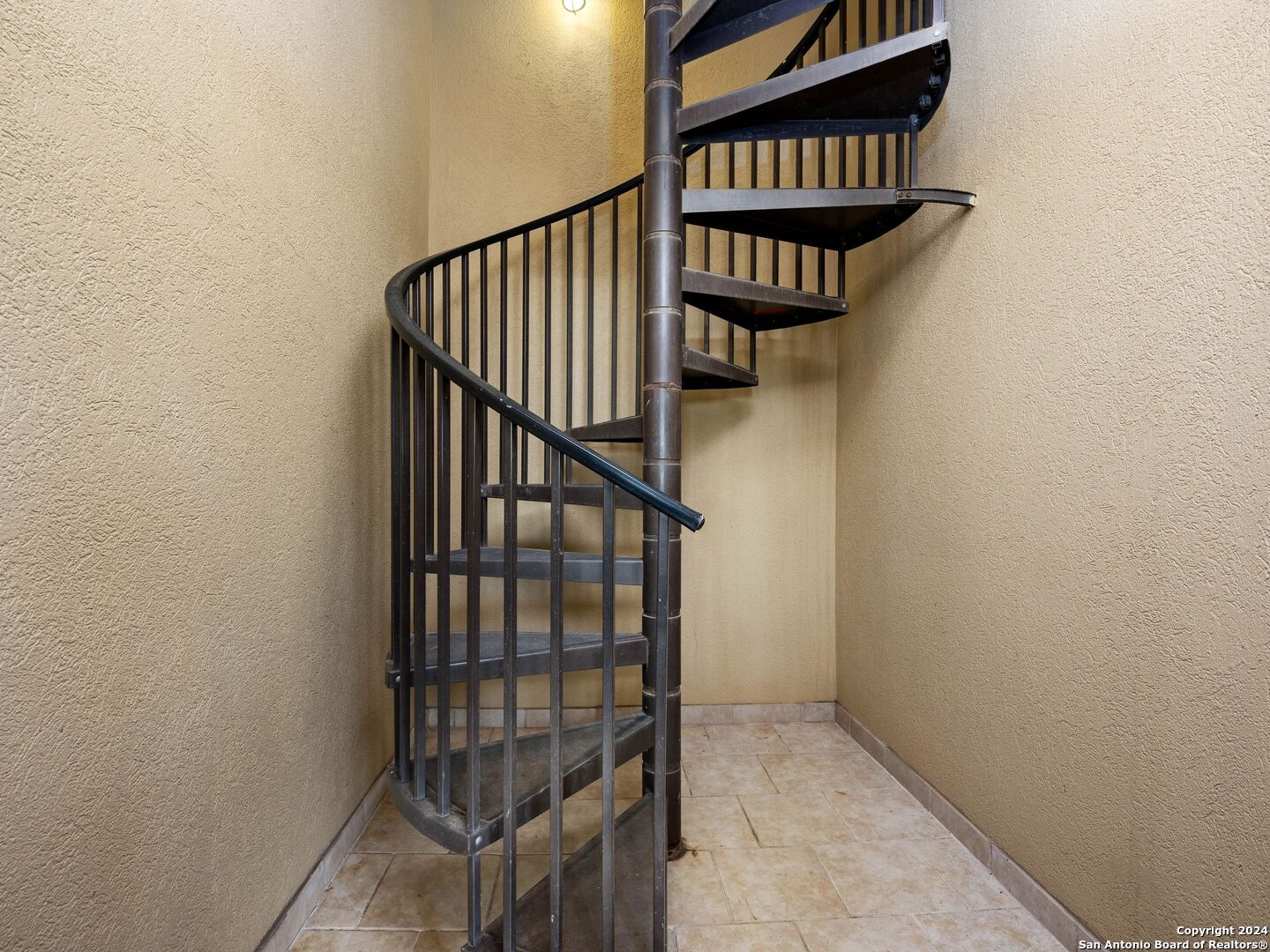 169 Pr 1710 Mico TX 78056