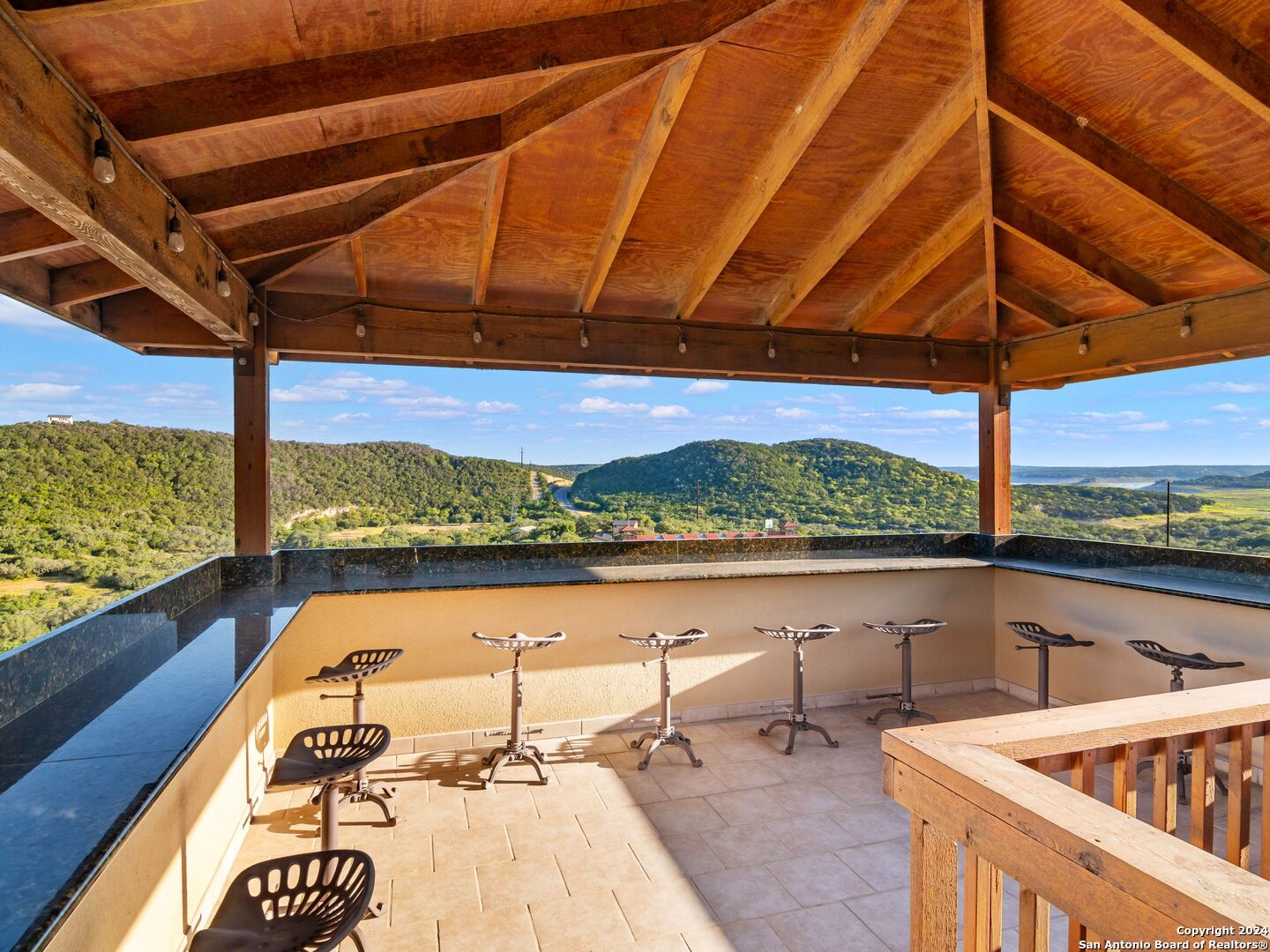 169 Pr 1710 Mico TX 78056