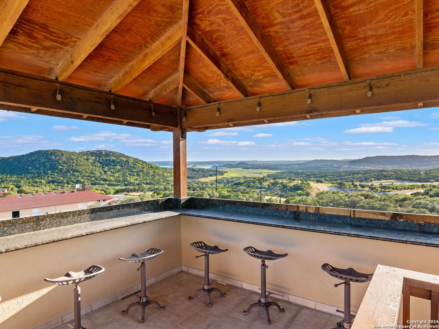 169 Pr 1710 Mico TX 78056