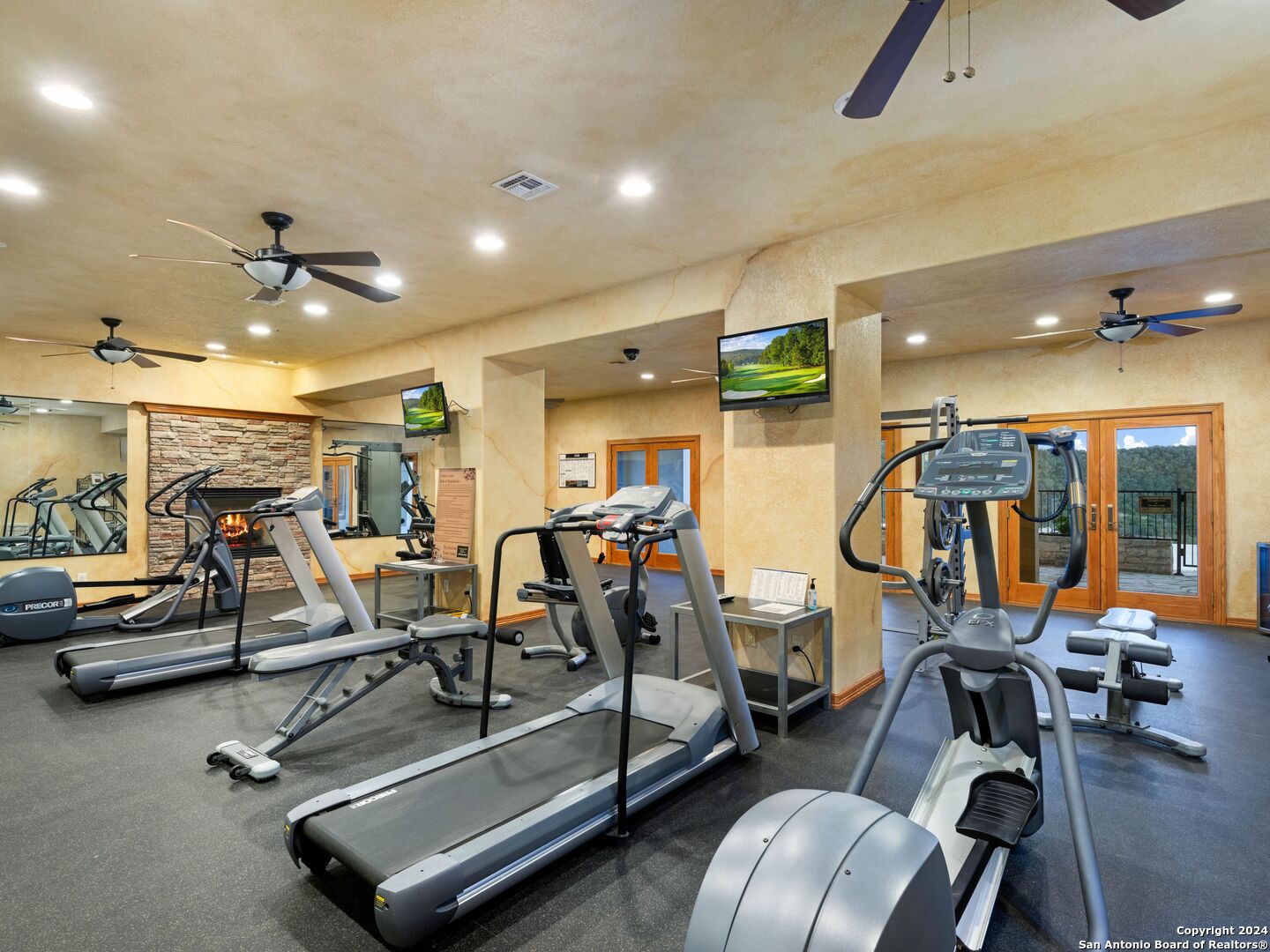 169 Pr 1710 Mico TX 78056