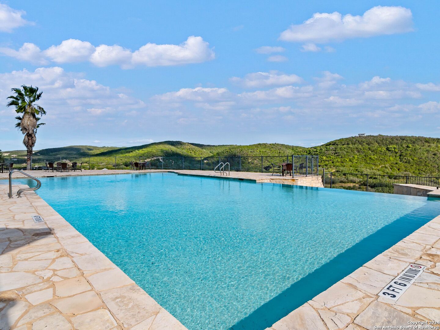 169 Pr 1710 Mico TX 78056