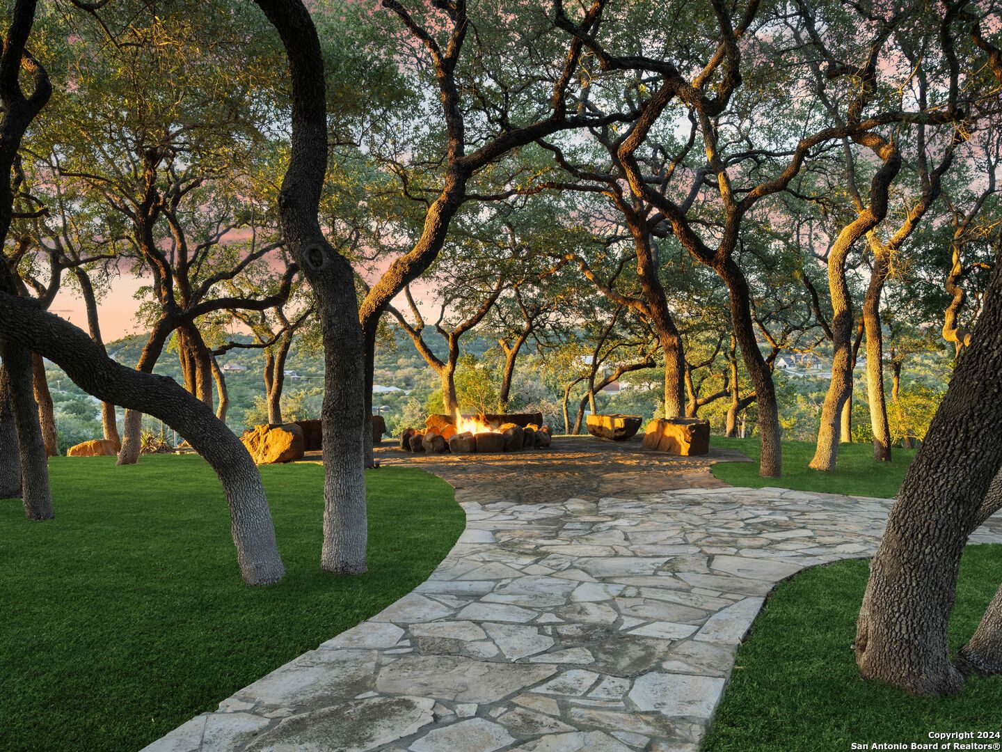 169 Pr 1710 Mico TX 78056