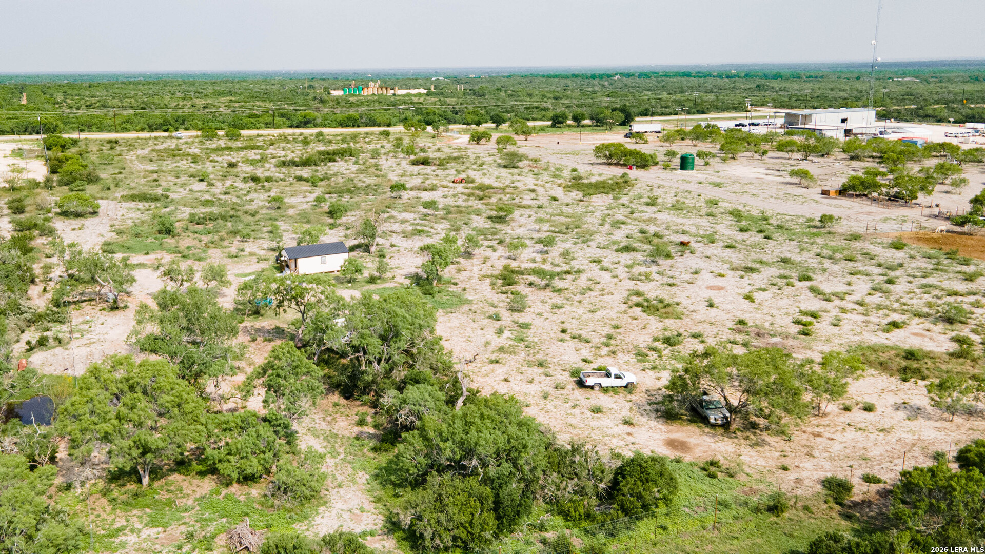 8287 S State Highway 16 Jourdanton TX 78026