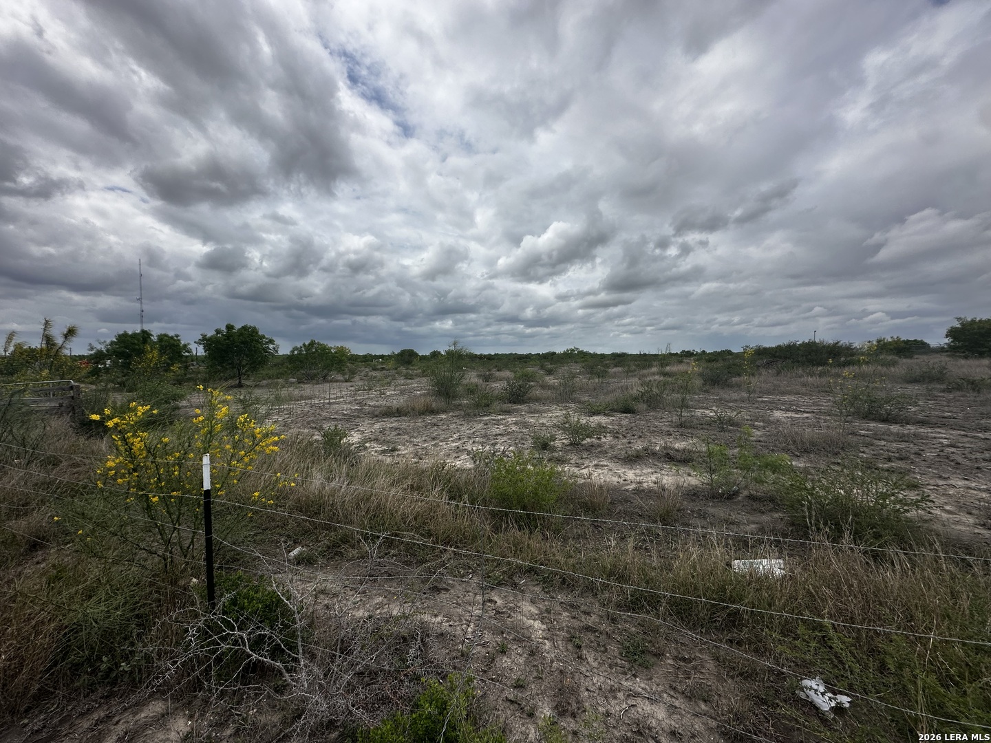 8287 S State Highway 16 Jourdanton TX 78026