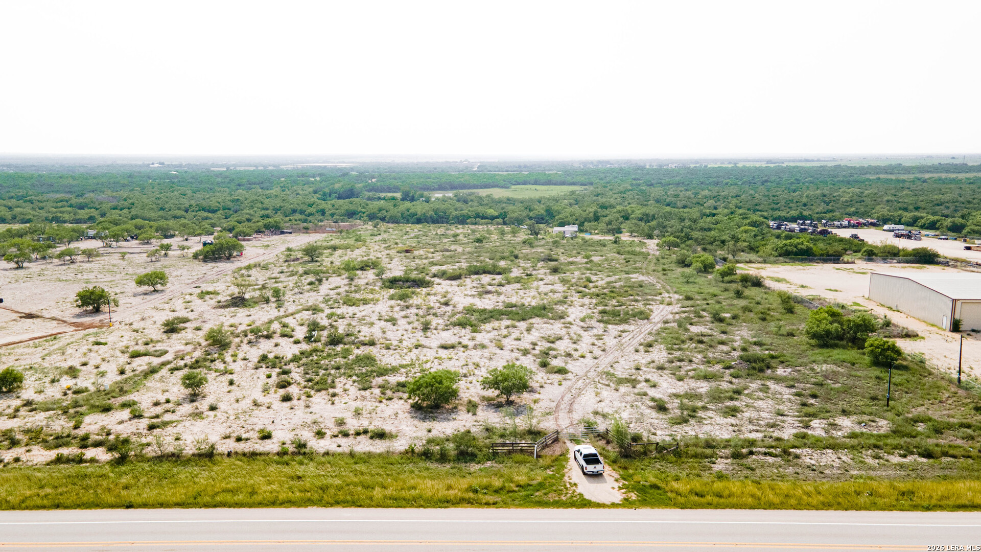 8287 S State Highway 16 Jourdanton TX 78026