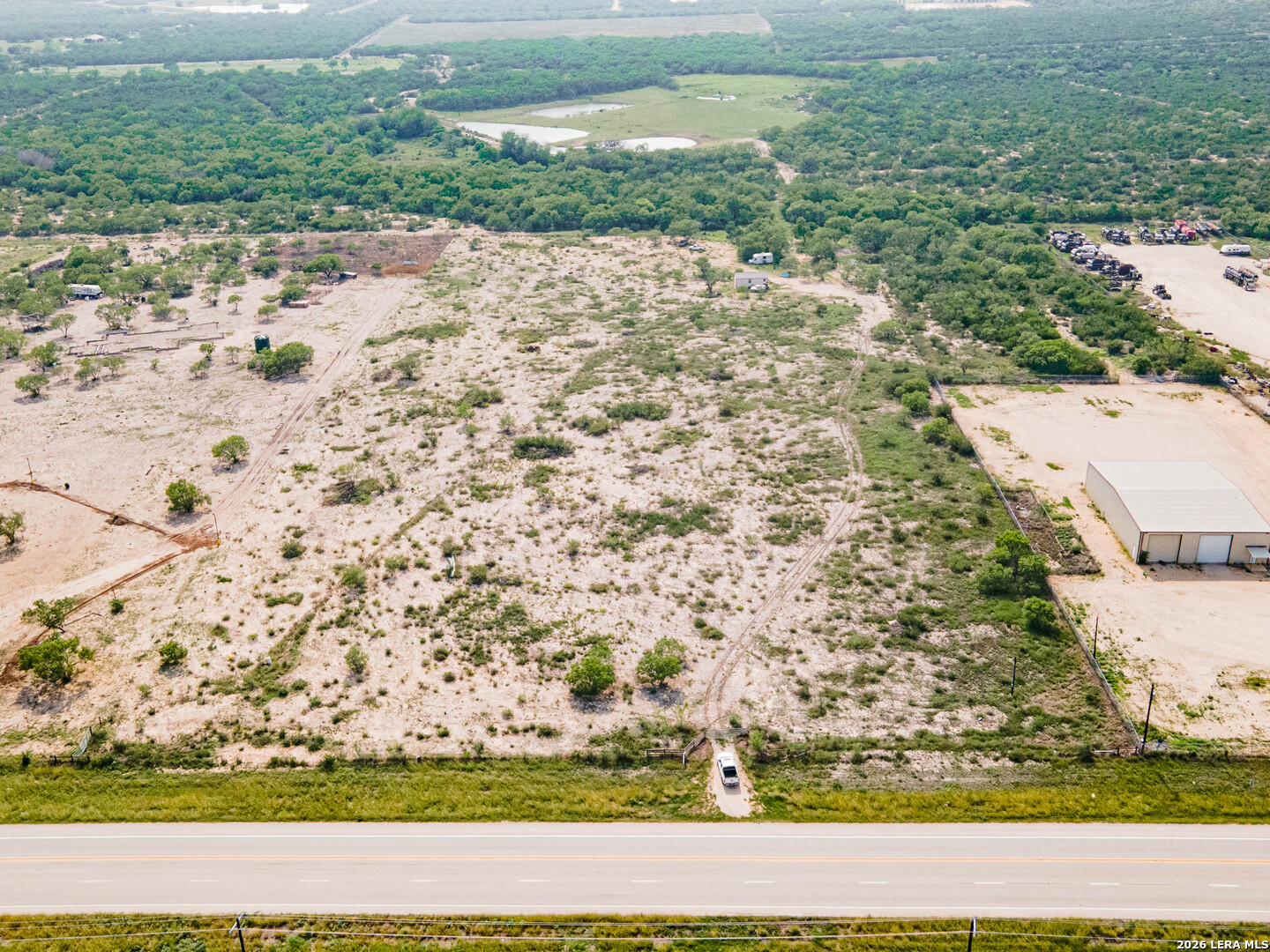 8287 S State Highway 16 Jourdanton TX 78026