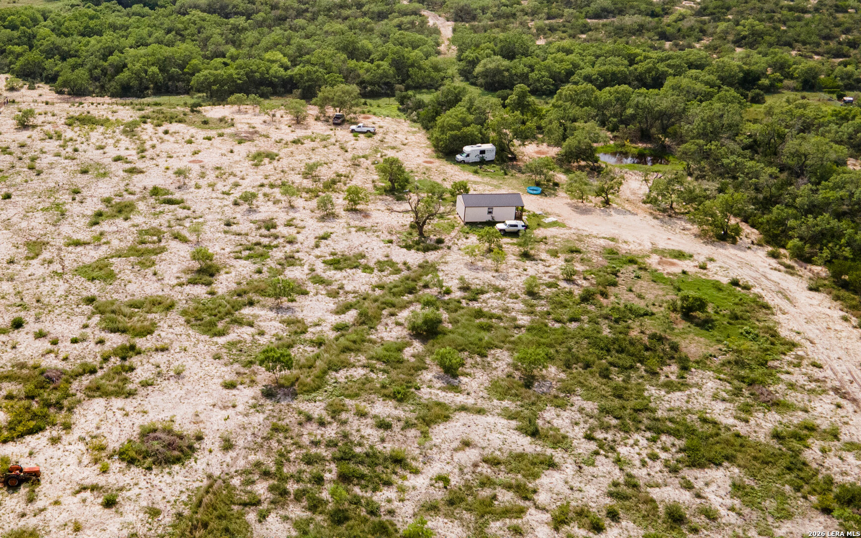 8287 S State Highway 16 Jourdanton TX 78026
