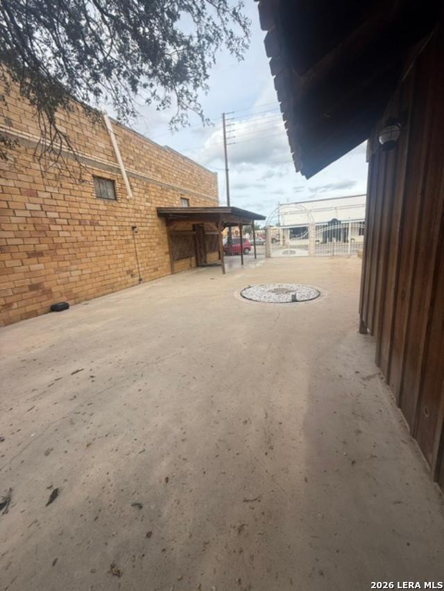 1307 3rd Street Floresville TX 78114