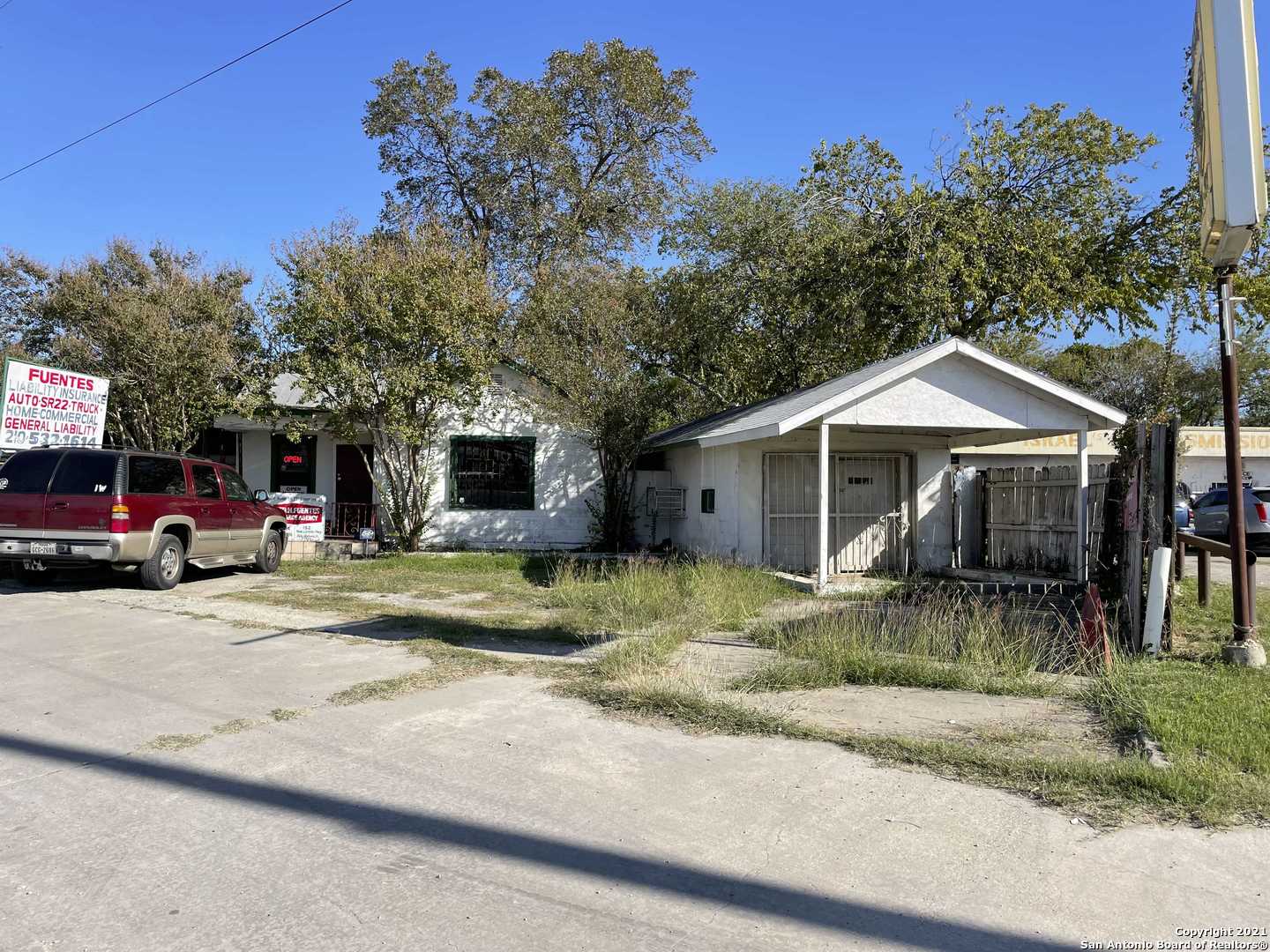 152 New Laredo Highway San Antonio TX 78211