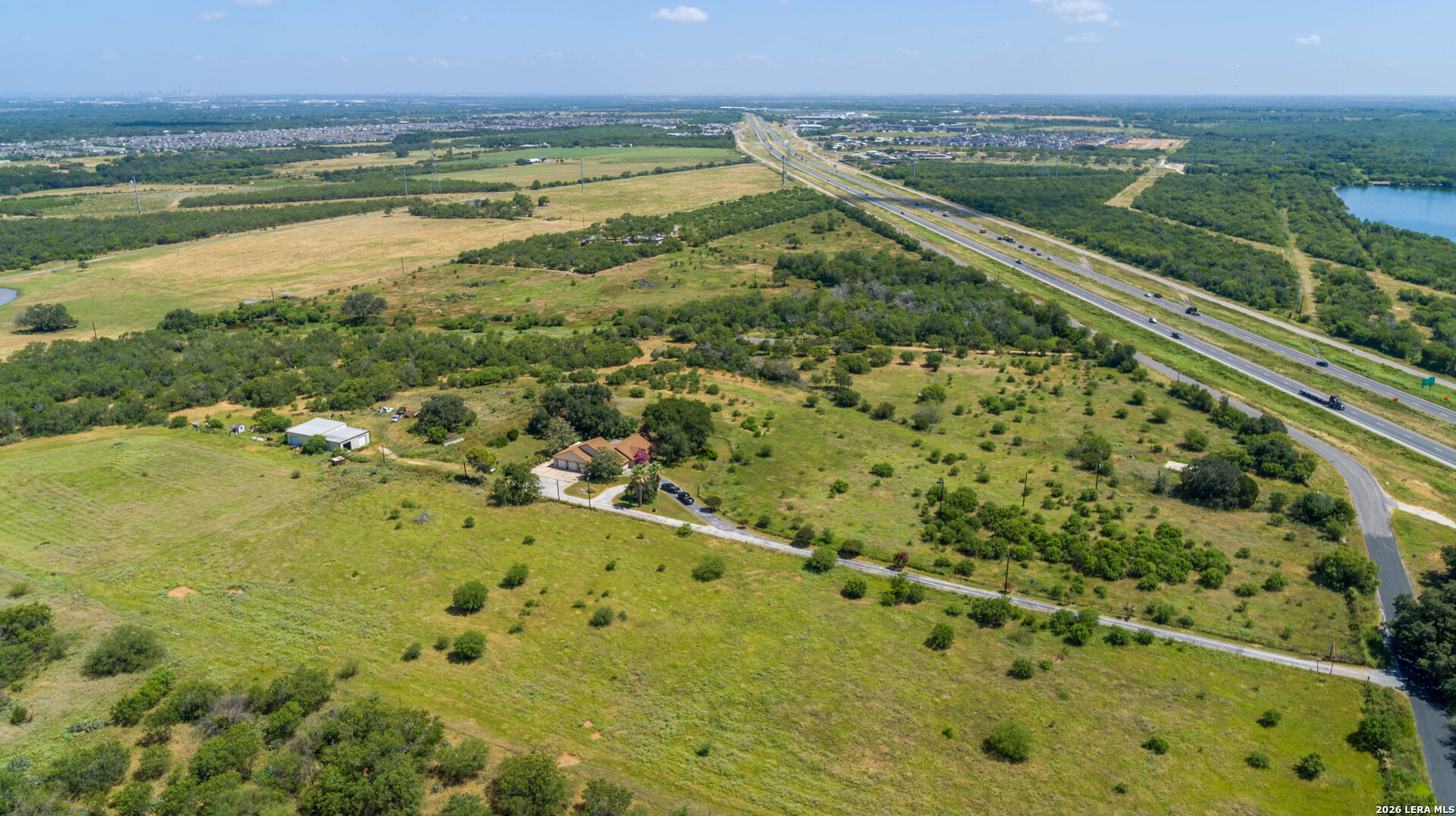 16385 Donop Elmendorf TX 78112