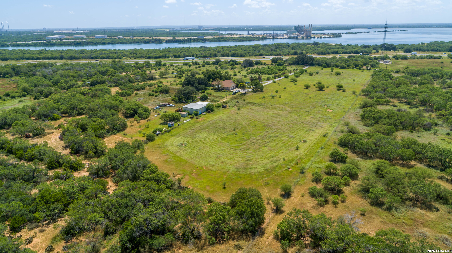 16385 Donop Elmendorf TX 78112