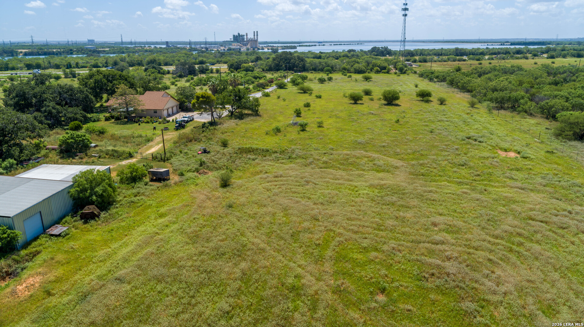 16385 Donop Elmendorf TX 78112