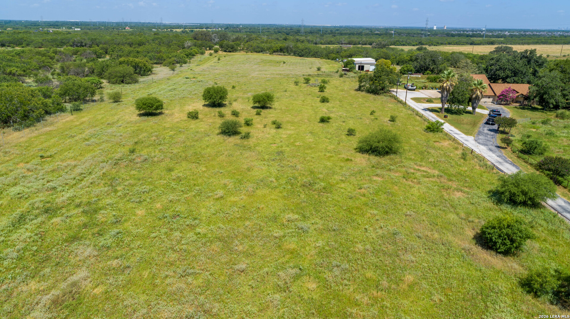16385 Donop Elmendorf TX 78112