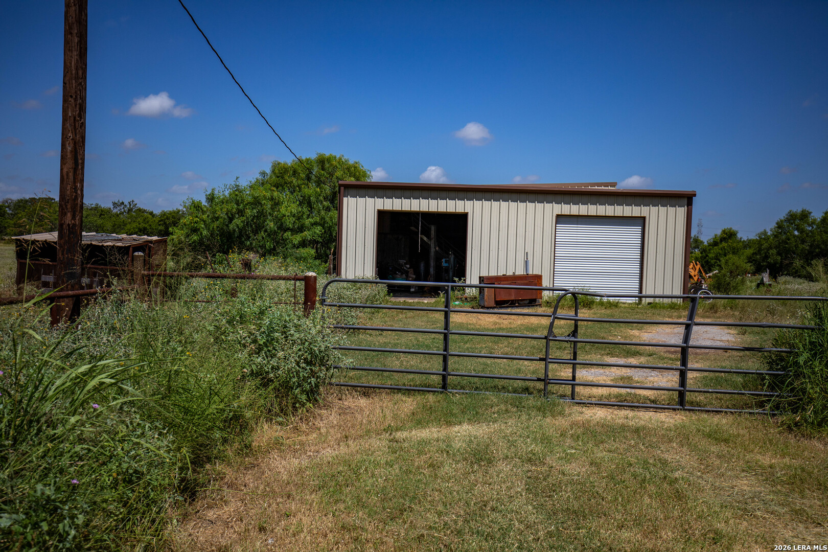 16385 Donop Elmendorf TX 78112