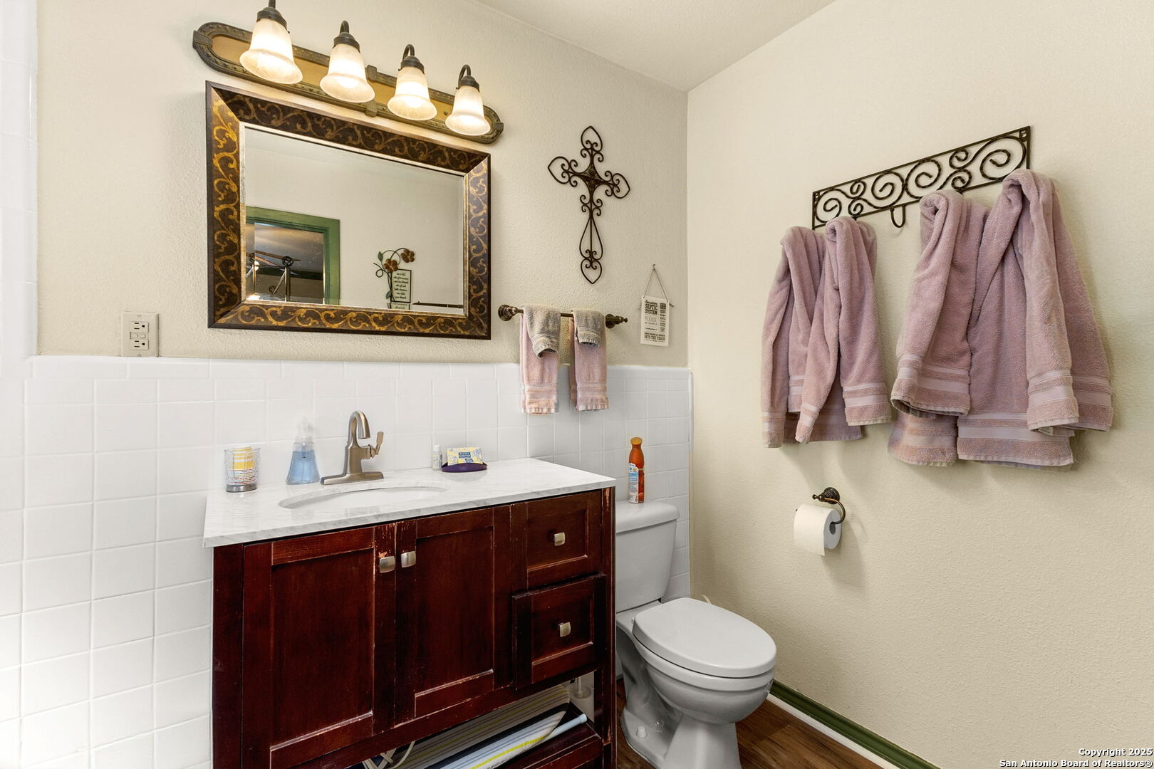 1385 Edwards Boulevard New Braunfels TX 78132