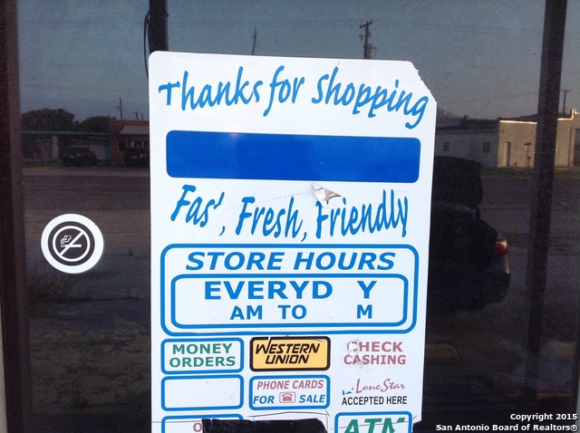 122 E 4th Street Bishop TX 78343