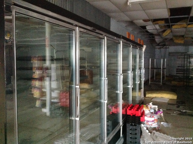 122 E 4th Street Bishop TX 78343