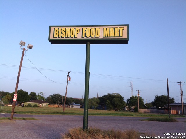 122 E 4th Street Bishop TX 78343