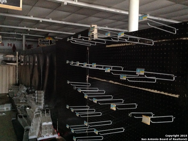 122 E 4th Street Bishop TX 78343