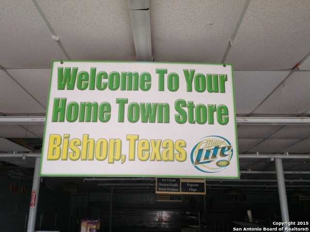 122 E 4th Street Bishop TX 78343