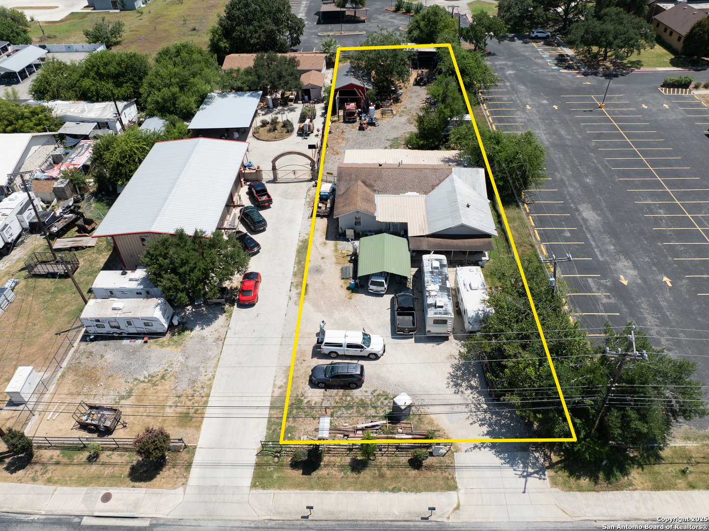 6764 Crestway San Antonio TX 78239