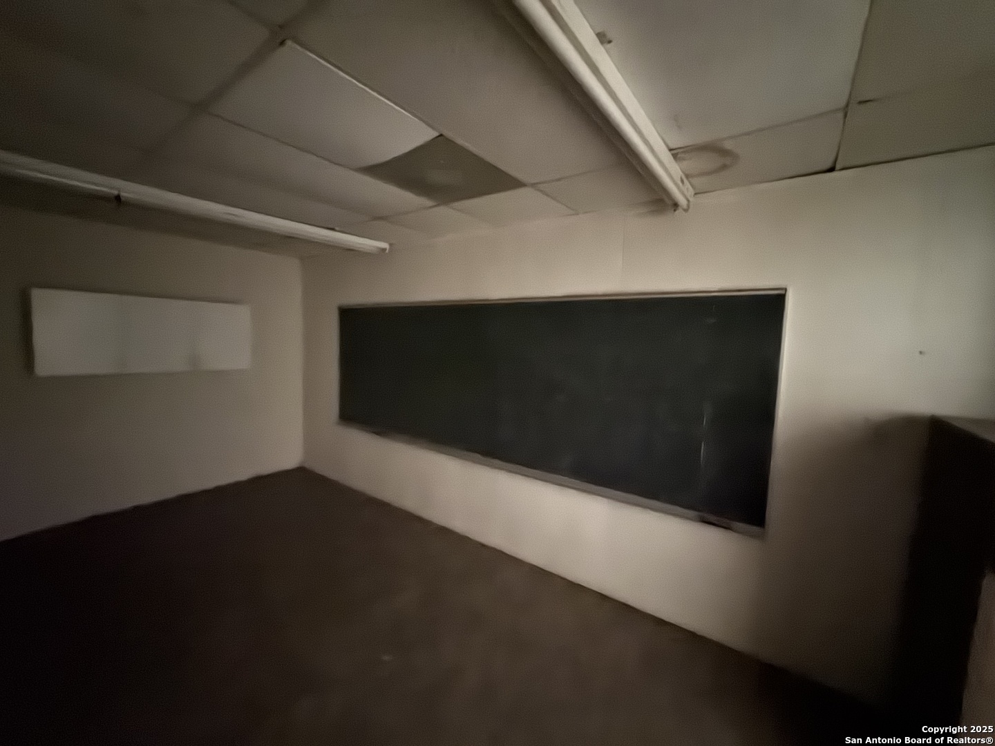 502 Front Cotulla TX 78014