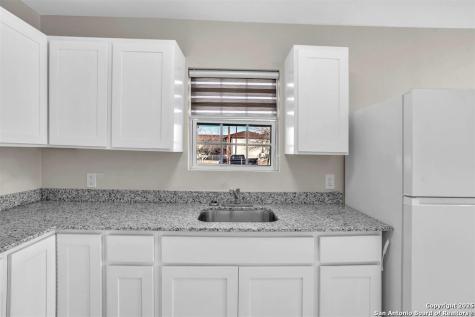 1303 Philadelphia Street Laredo TX 78041