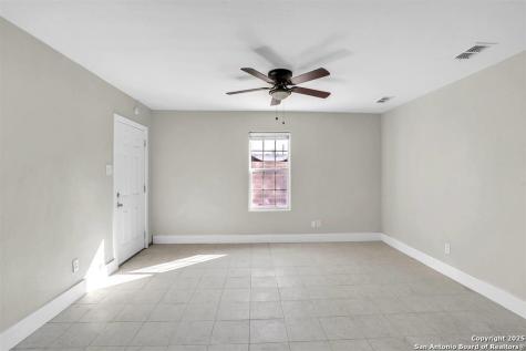 1303 Philadelphia Street Laredo TX 78041