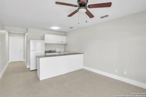 1303 Philadelphia Street Laredo TX 78041
