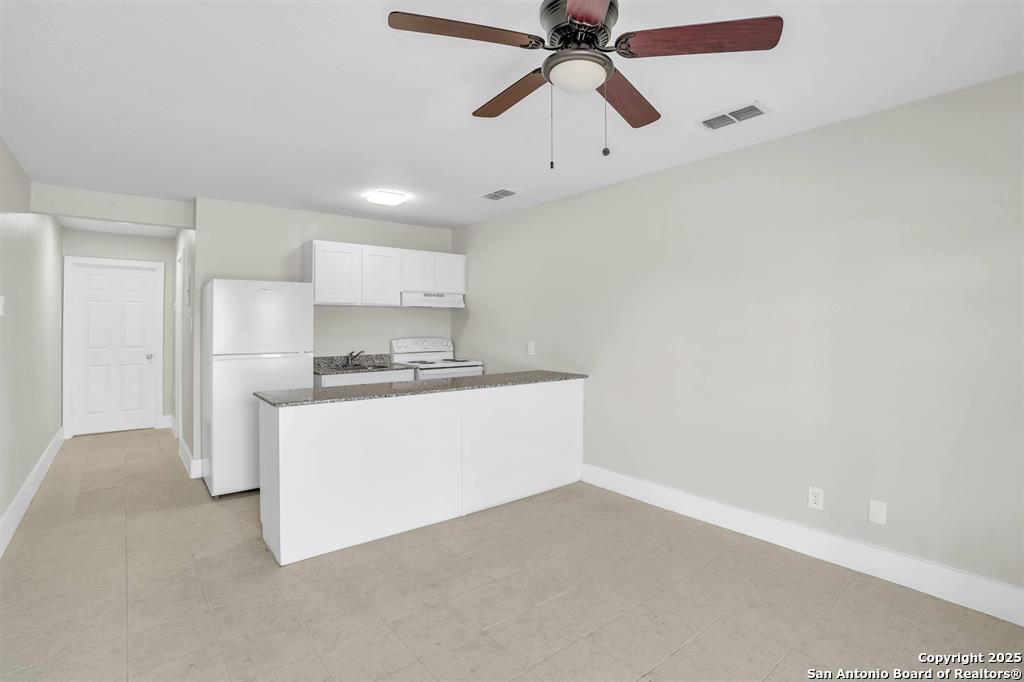 1303 Philadelphia Street Laredo TX 78041