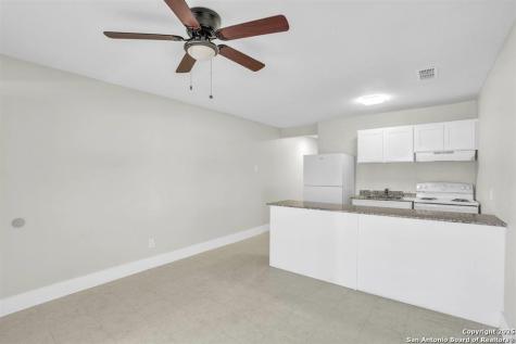 1303 Philadelphia Street Laredo TX 78041