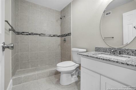1303 Philadelphia Street Laredo TX 78041