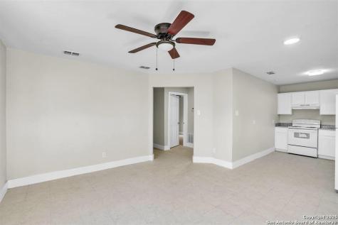 1303 Philadelphia Street Laredo TX 78041